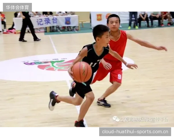 篮球少年失误太多被队友公开骂醒